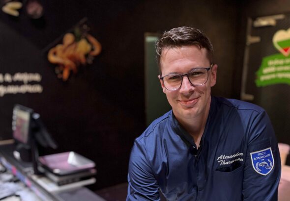 Необичайната професия Fischsommelier, която доведе Александър Турман  в България