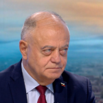 Атанас Атанасов: Радев се опитва да поддържа имидж на натовски генерал навън, а в България е чист русофил