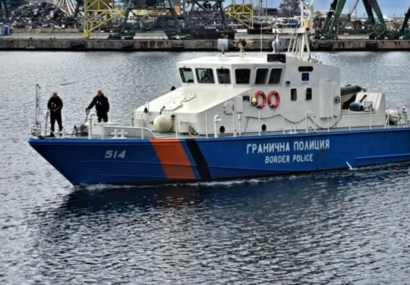 Подновиха издирването на изчезналите моряци от HS Dignity в Черно море