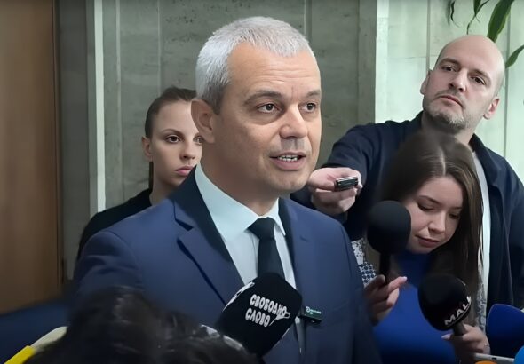 "Възраждане" се обяви против Андрей Гюров, партията е разделена на три по въпроса за Йотова