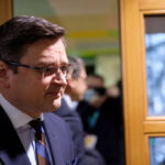 Дмитро Кулеба специално благодари на Йотова за подкрепата за Украйна