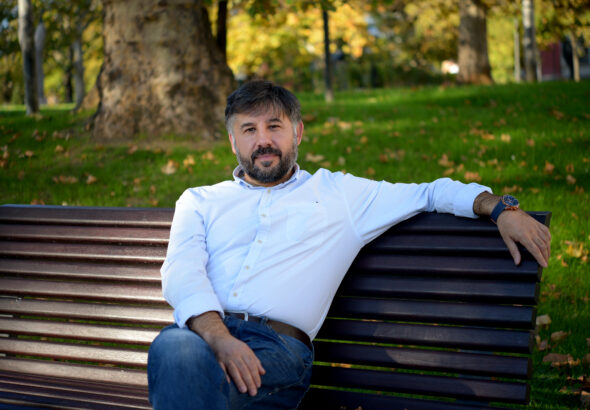 Психоаналитикът Орлин Тодоров: Ако нечия криза на средната възраст изисква ферари, то е тази при жените