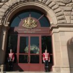 „Съветско“ гражданство извади една от кандидат-президентските двойки от участие в изборите