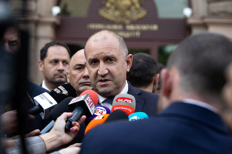 Румен Радев си обясни отлива на 900 000 гласа с "хората се самоуспокоиха"
