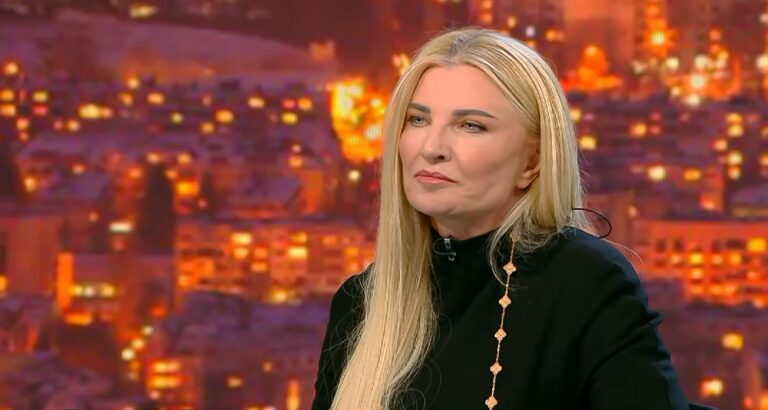 Силвена Роу е съветник в комисията по земеделие в Народното събрание по покана на Явор Гечев