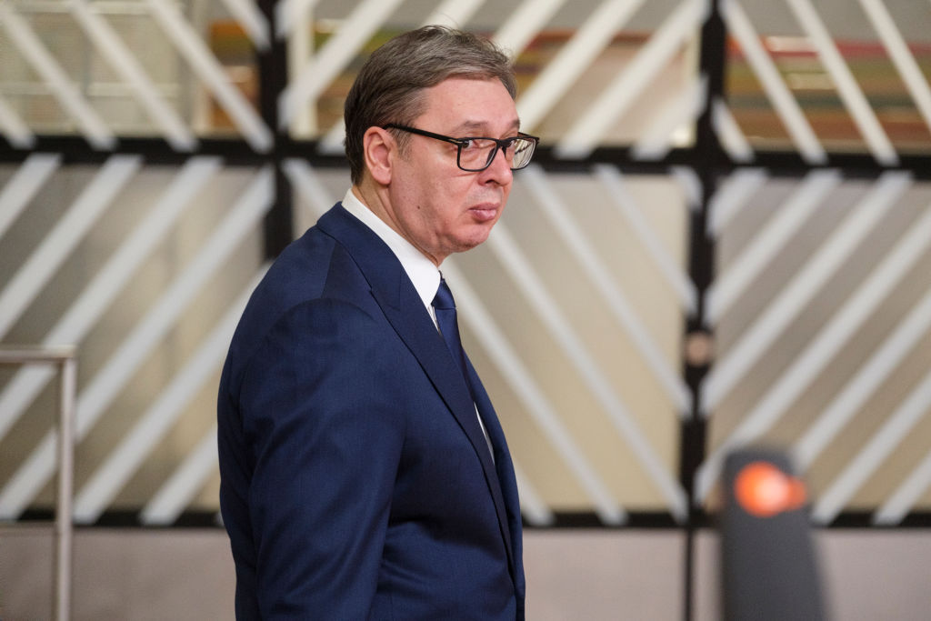 Александър Вучич подаде оставка като президент на Сърбия