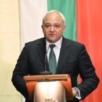 Демерджиев: Дронът, паднал край Кардам, не е боен, а е предназначен да работи с други дронове