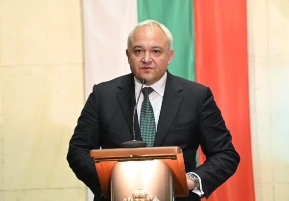 Демерджиев: Дронът, паднал край Кардам, не е боен, а е предназначен да работи с други дронове