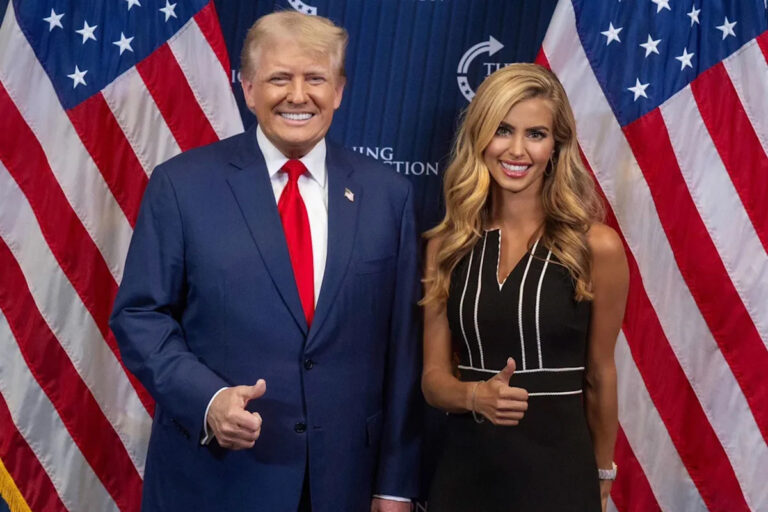 MAGA активистка с 6 седмици стаж в PR-a на Кристи Ноем стана говорител на Белия дом