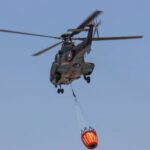 Военен хеликоптер „Кугър“ се включи в гасенето на големия пожар край Враца