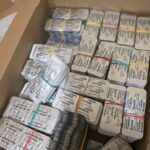 Баща и син са арестувани за продажба на психотропни лекарства чрез куриерска фирма