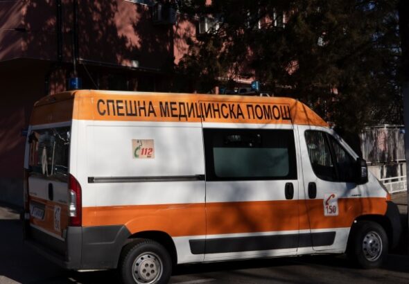 Мъж загина, четирима души са ранени при тежка катастрофа край Асеновград