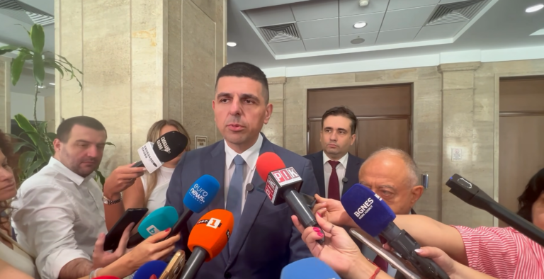 "Да, България" пита службите обучавани ли са руски военни в България