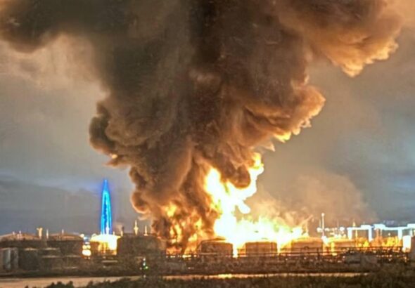 Дронове удариха най-големия петролен терминал на Русия в Балтийско море и център за данни в района на Санкт Петербург