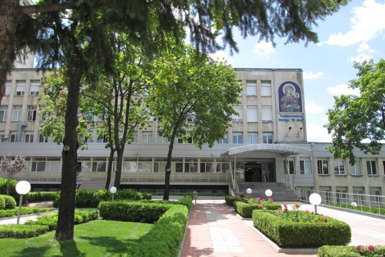 Проверяват болница „Св. Анна“ след сигнал за отпратен кръводарител