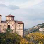Асеновград на църквите, булките и патешкото магре