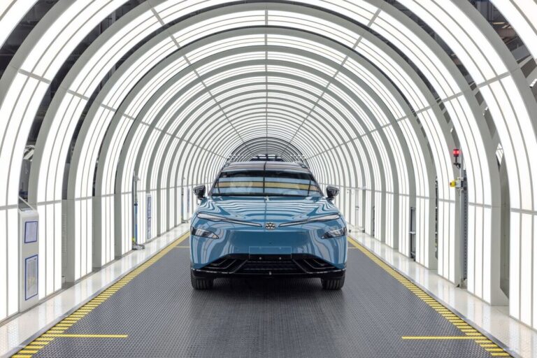 Volkswagen греши и в Китай - губи позиции въпреки партньорството с Xpeng