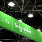 Schneider Electric преговаря за придобиването на българската Shelly Group