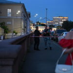 Трима души загинаха при взрив пред ресторант в центъра на Москва