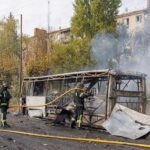 Руски удар срещу автобус в Краматорск уби най-малко 30 цивилни