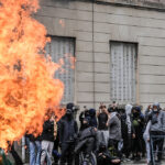 15-годишно момче загуби ръката си по време на протестите във Франция