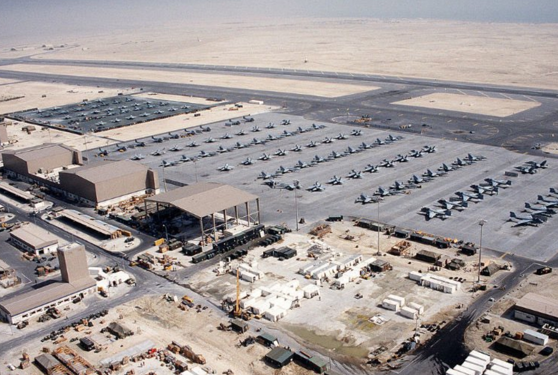 Иран удари най-голямата американска военна база в Близкия изток