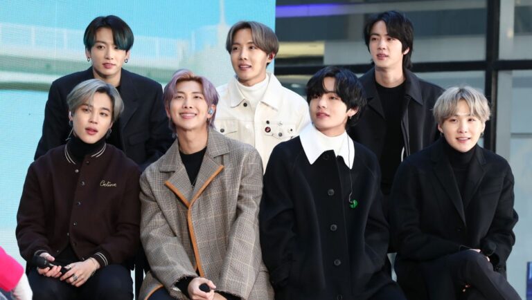 BTS се завръщат с нов албум през март след близо четиригодишна пауза