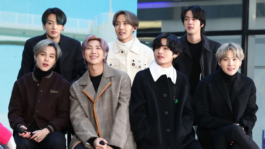 BTS се завръщат с нов албум през март след близо четиригодишна пауза