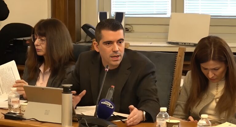 Бюлетини А4 и сканиране от двете страни. Новите изборни правила скараха депутатите