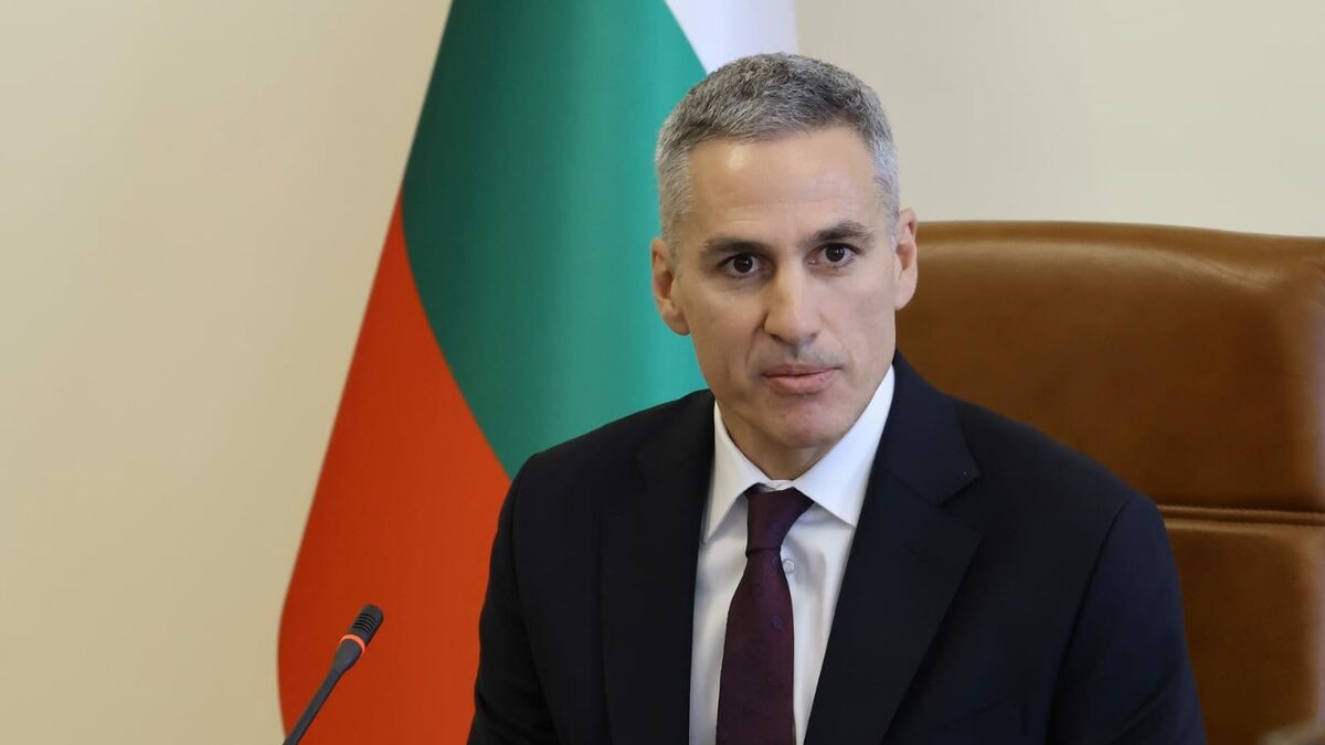 Първите евакуирани от Близкия изток летят към България