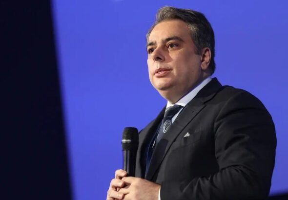 ВКС върна фалита на бившата фирма на Асен Василев с 3 г. назад - в неговото управление