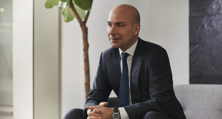 Кой е Атанас Бостанджиев от Gemcorp - новият собственик на "Левски"