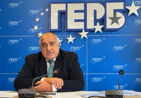 ГЕРБ взе завоя и обяви оставката на Сарафов за "достоен, но закъснял личен акт"