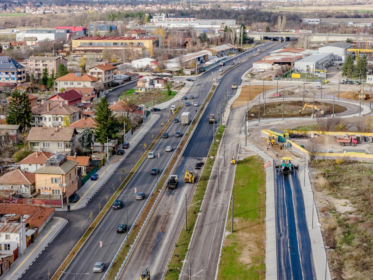 От понеделник се отваря за движение новоизграденият участък от бул. "Рожен" в София