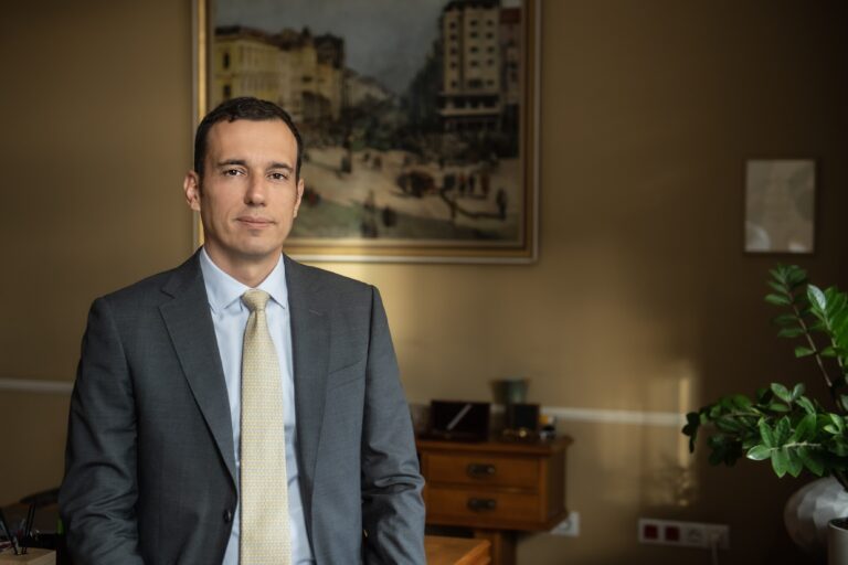 Васил Терзиев отговори на атаките: "Политическият боклук“ се чисти най-лесно на избори