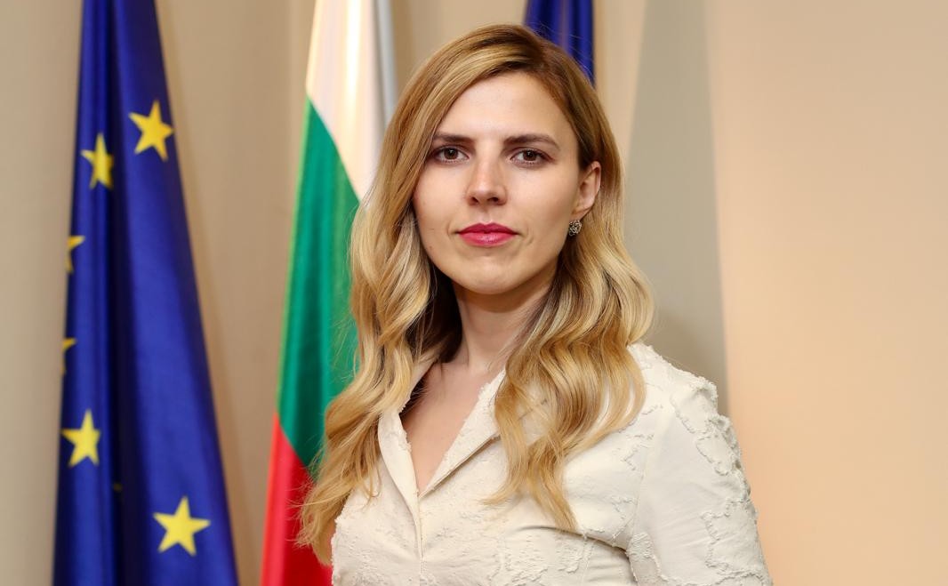 България осъди руския удар по жилищен блок в Румъния