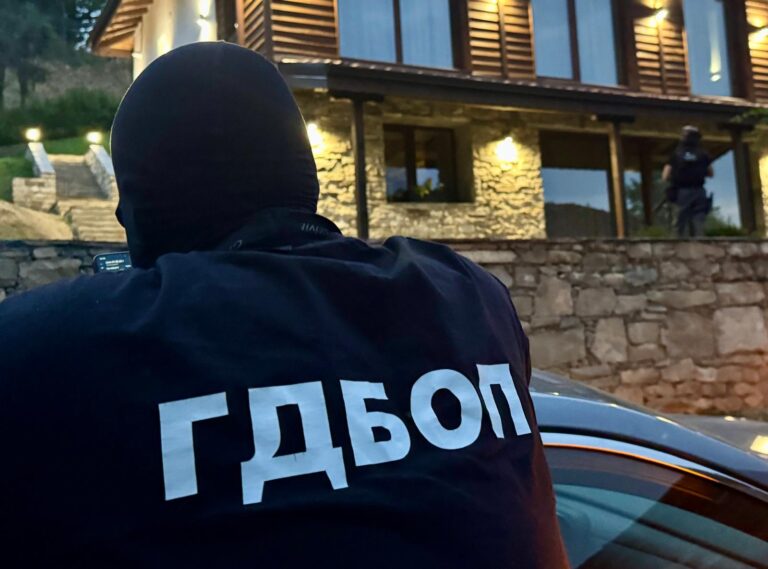 4 българи са арестувани за пране на пари от "черно тото" по искане на Франция