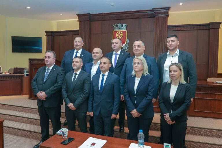 ДПС на Пеевски се сети да "сваля" цените за паркинг и в Хасково - след като гласува поскъпване