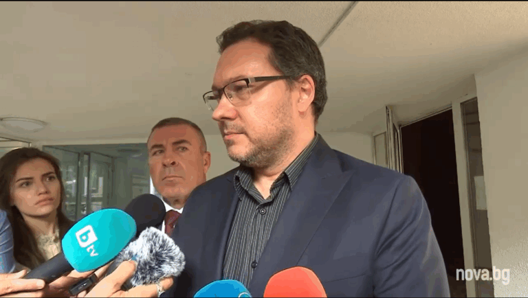 Даниел Митов: МВР не излъга за боя в Русе, а "версиите" за фитнеса не излизат от нас