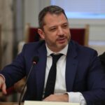 Делян Добрев напуска Народното събрание и дава "път на младите" в ГЕРБ