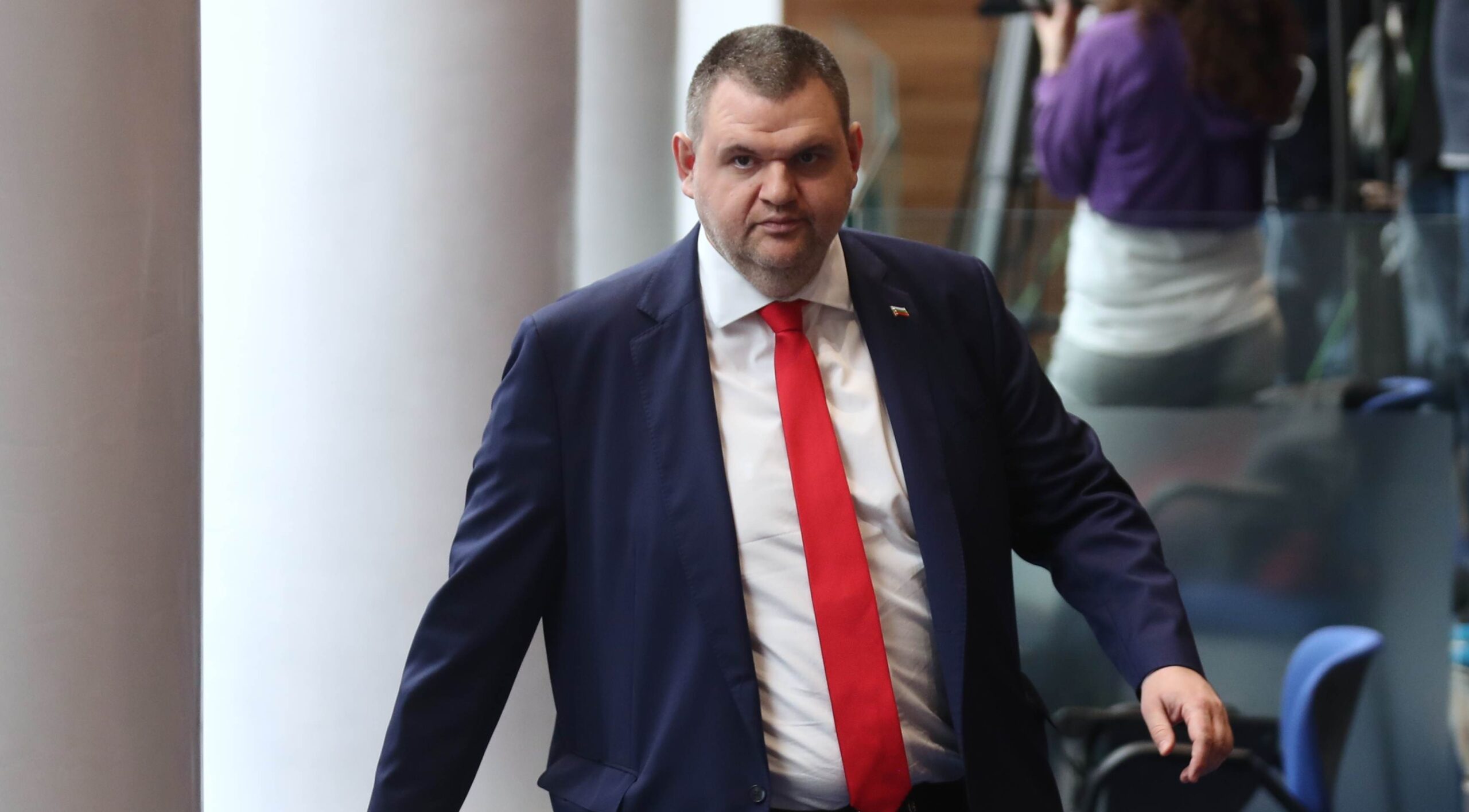 Прокуратурата е прекратила разследването за доходите на Делян Пеевски