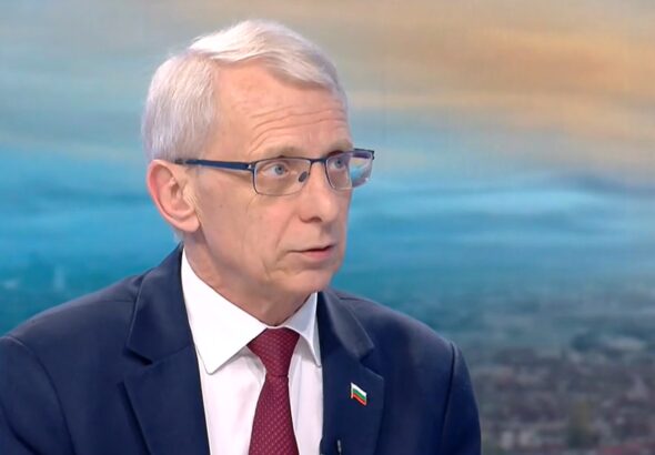 Денков: Действията на Радев и Велислава Петрова са „политическа шизофрения“