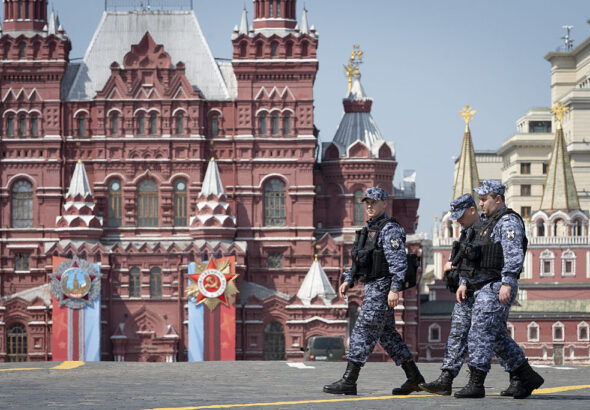 Русия проведе най-скромния си парад за Деня на победата