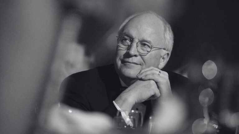 Почина Дик Чейни – вицепрезидентът, който беляза началото на XXI век в САЩ