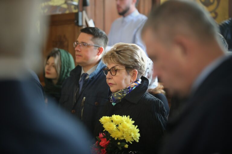 Митрофанова все пак е била поканена на изложбата в София