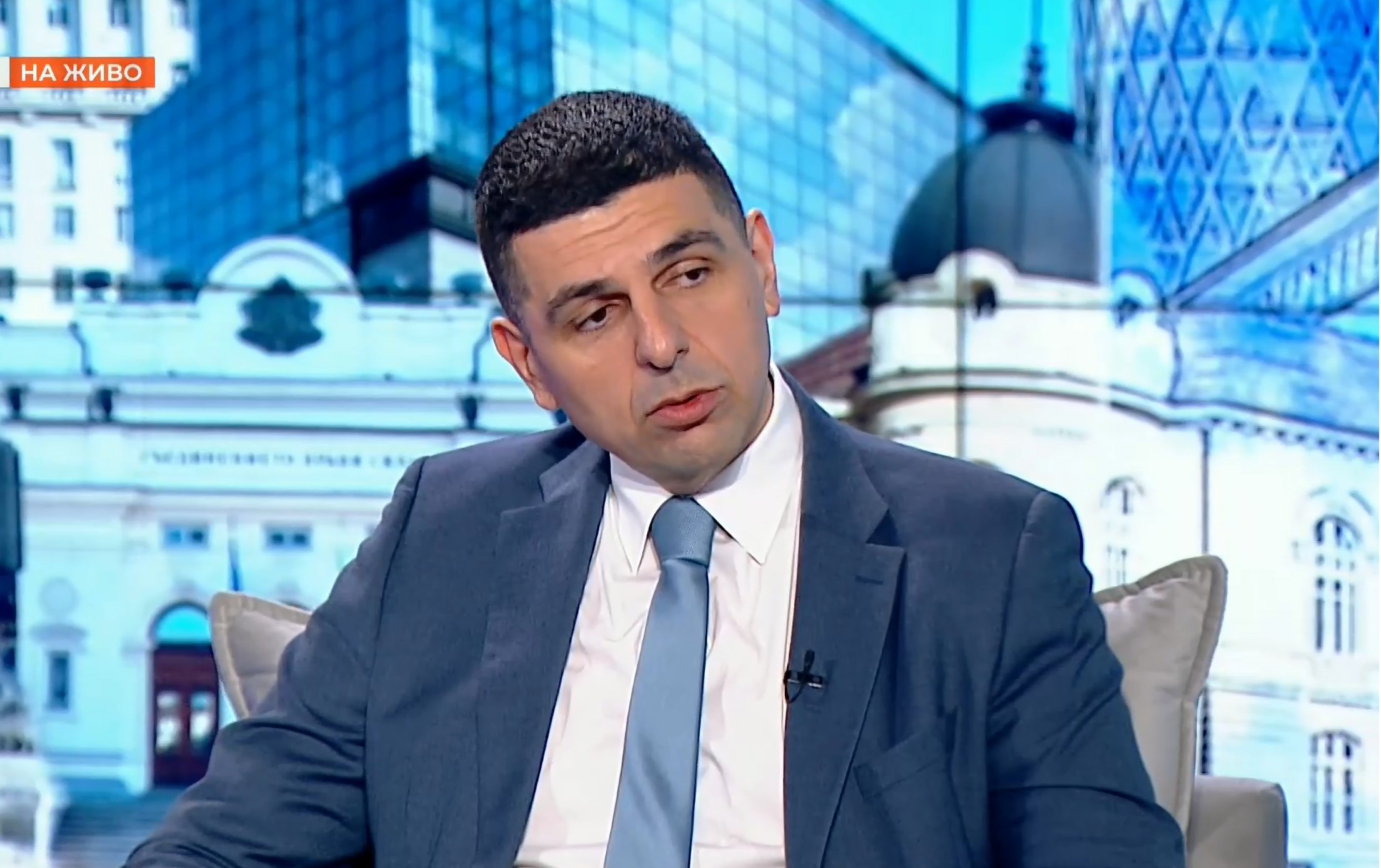 Ивайло Мирчев:  5 млн. лева бонуси си е раздало ръководството на НАП за миналата година