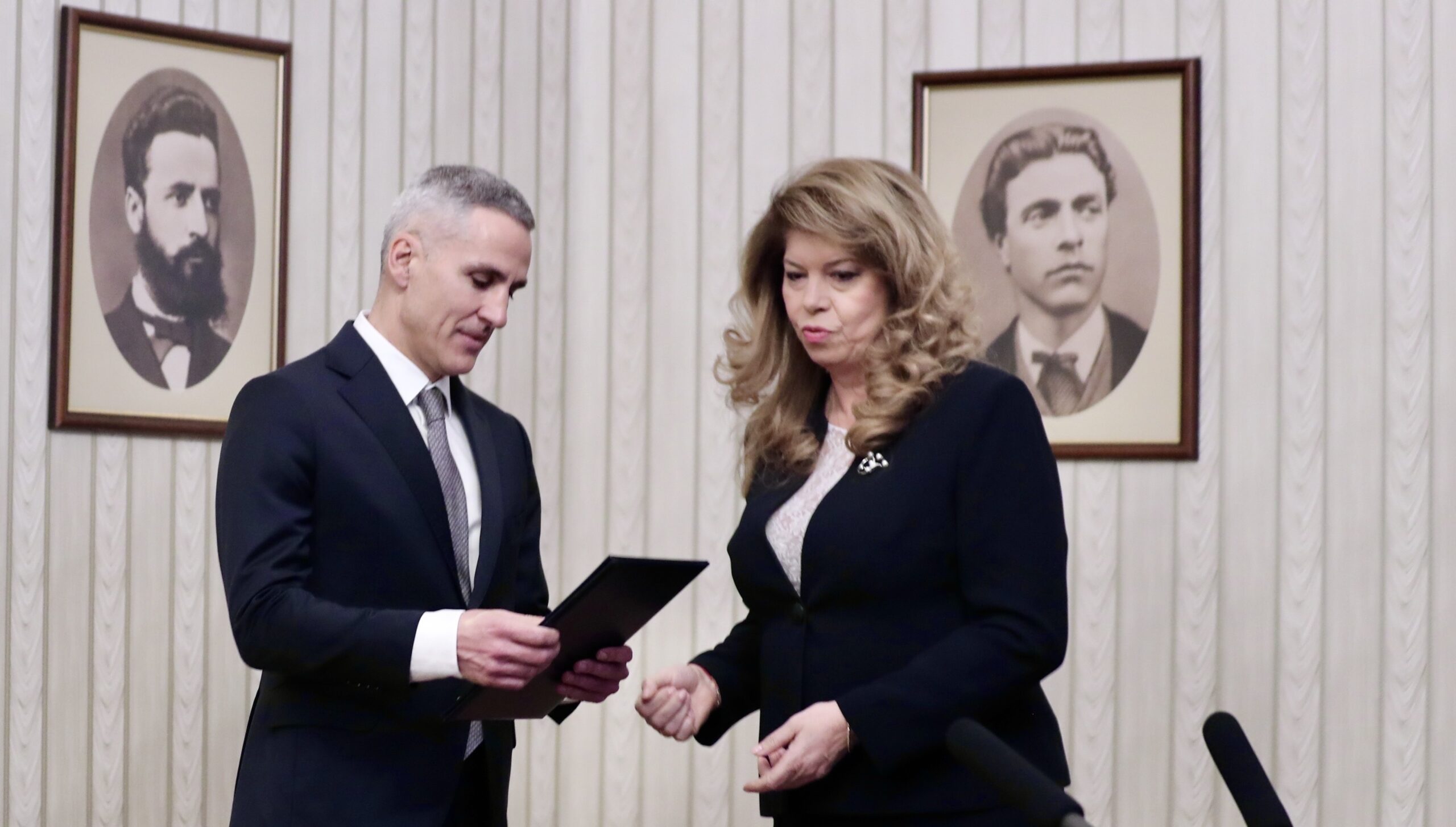 Илияна Йотова: Пропуск на кабинета е, че не покани депутати в Съвета по сигурност