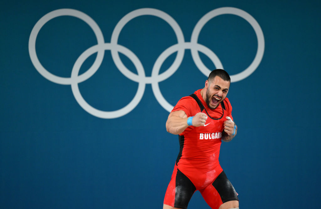 Бъдещето на Карлос Насар е несигурно. Има договор само за месец с федерациятя