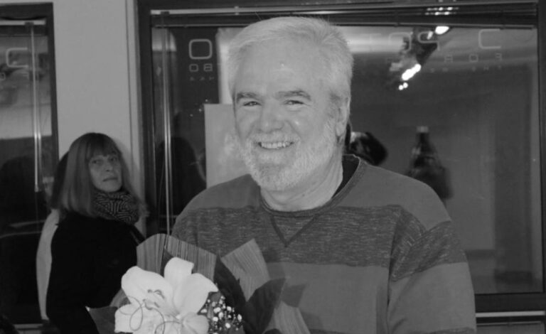 Почина известният музикант и баща на Графа Кирил Ампов