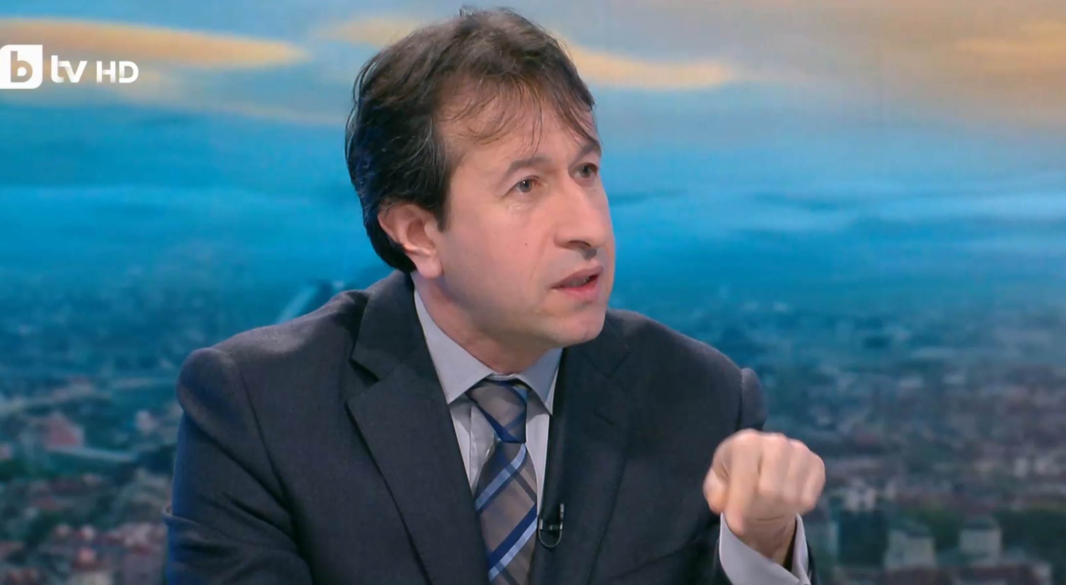 Корман Исмаилов: Етническо напрежение няма. Борисов изпра Пеевски и сега ще плати цена